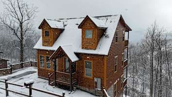 Secluded mountain retreat surrounded by nature, yet just minutes from top Gatlinburg attractions. Enjoy the perfect balance of privacy and convenience with breathtaking views, fresh mountain air, and easy access to dining, shopping, and attractions.