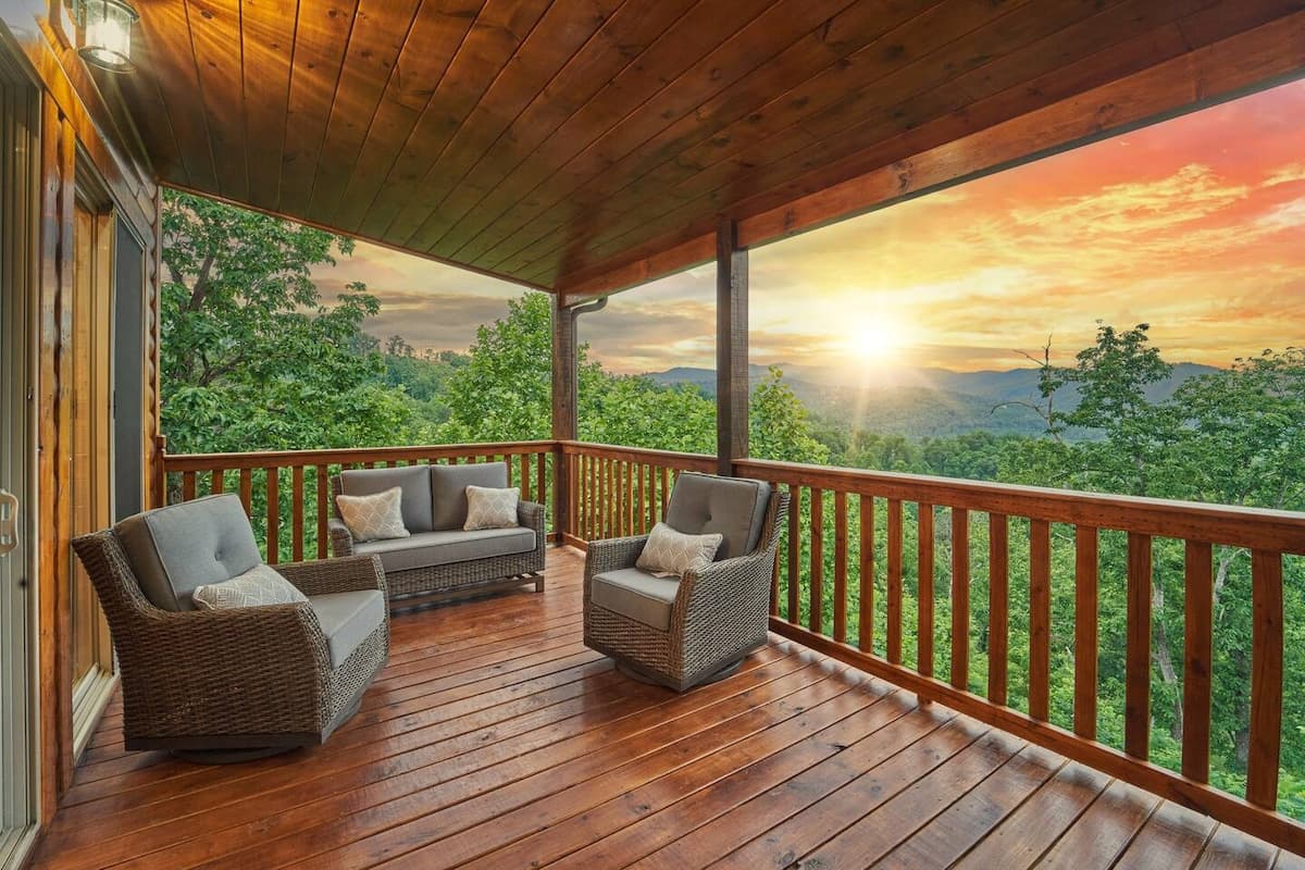 Unwind by the cozy outdoor fire pit, perfect for relaxing under the stars. Enjoy the fresh mountain air and comfortable seating in a peaceful setting. A perfect retreat in Gatlinburg, just minutes from top attractions!